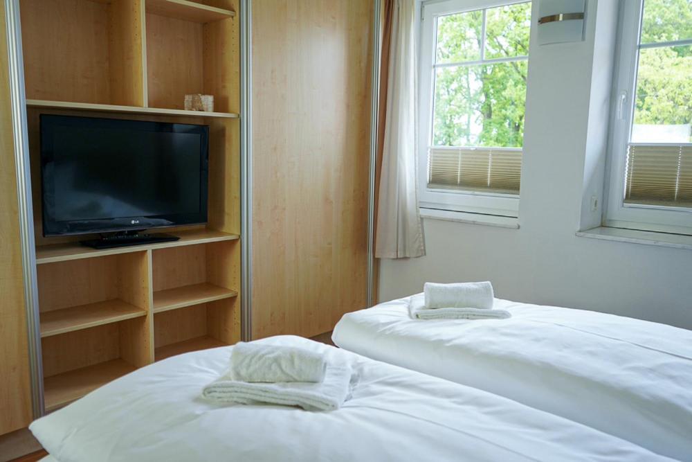 Ferienwohnungen Hafenresidenz Alter Speicher Lauterbach Putbus Extérieur photo